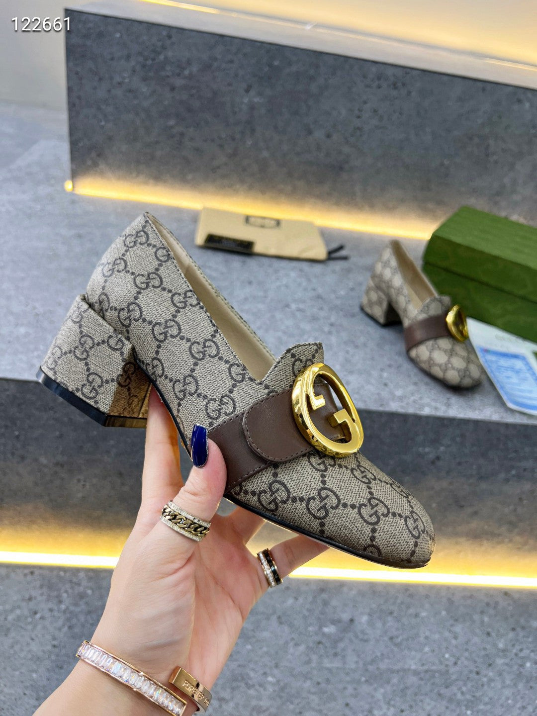 Pantofi Gucci